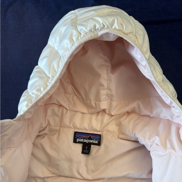 Patagonia Kids Hooded Puffer Jacket - Picture 8 of 13